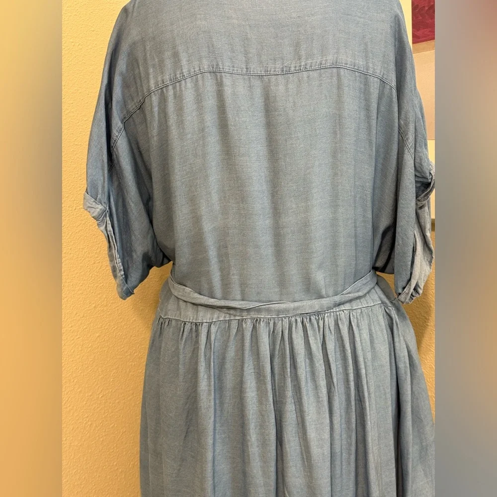 Torrid Mini Chambray Tiered Shirt Dress
Size 2X 
Color: Medium Wash - Picture 5 of 12
